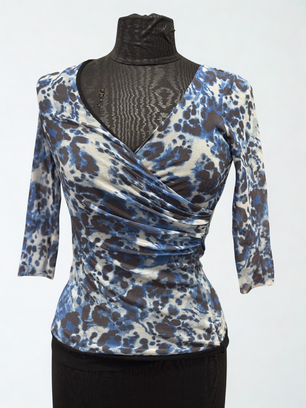 bebe Blue and Black Animal-Print Surplice Top size XS